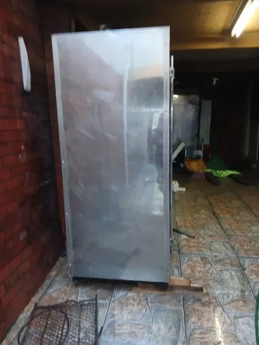 Vende se câmara fria 