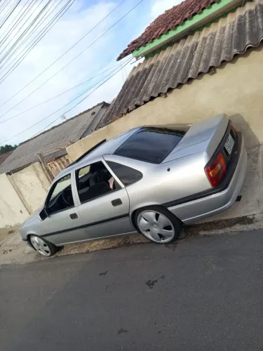 Chevrolet Vectra CD 2.2 16V / 2.0 16V Mec./aut. 1996
