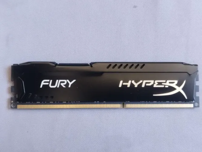 Memória DDR3 HyperX 8giga 1866<br>8GB 1G x 64-Bit DDR3-1<br>CL10 240-Pin DIMM