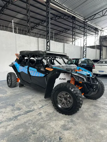 UTV MAVERICK X3 4 LUGARES
