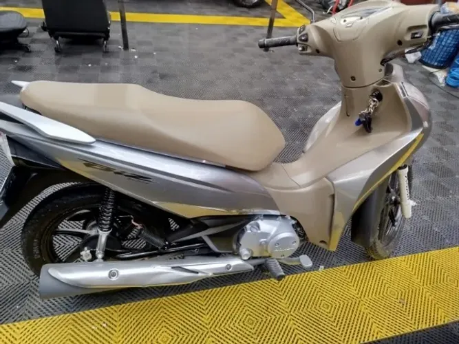 BIZ 125 Flex 2019 (única dona)