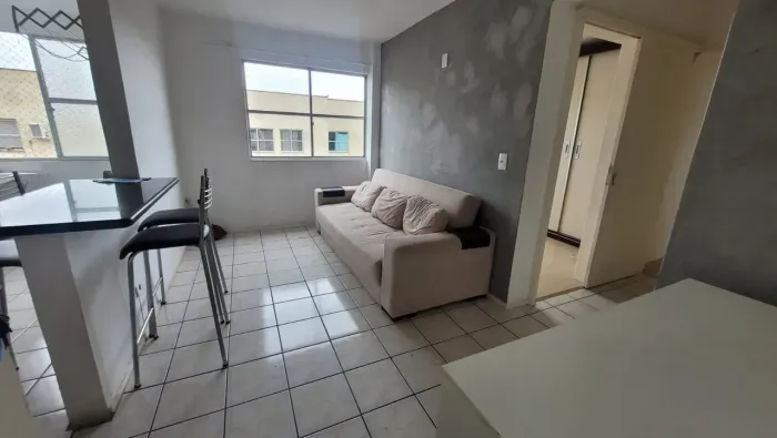 Imóvel para aluguel com 50 metros quadrados com 2 quartos em Coqueiros - Florianópolis - S