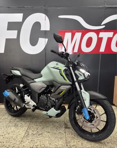 Fz15 ano 2026/2027 zero km Faço Financiamento