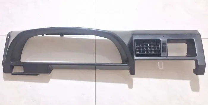 Moldura do painel do Fiat Tempra