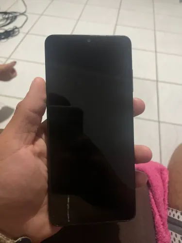 Vendo celular a06 