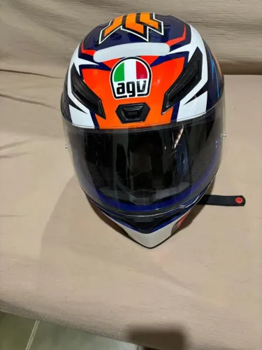 Capacete pouco uso