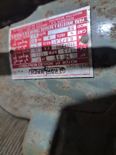 Motor de baixa rotação
