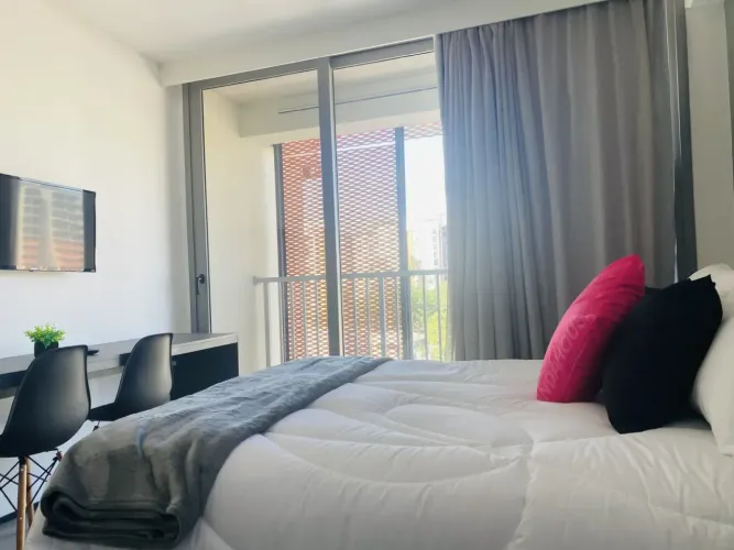 Studio  Mobiliado, para venda ou locação, com 29 metros com 1 quarto em Moema- São Paulo -