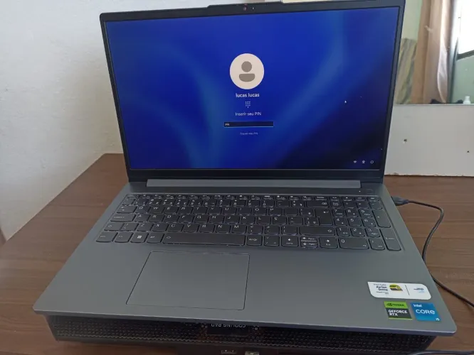 Notebook Gamer Lenovo LOQ-e i5-12450HX, RTX 3050 6GB, 16GB RAM, SSD 512GB, Tela 144Hz