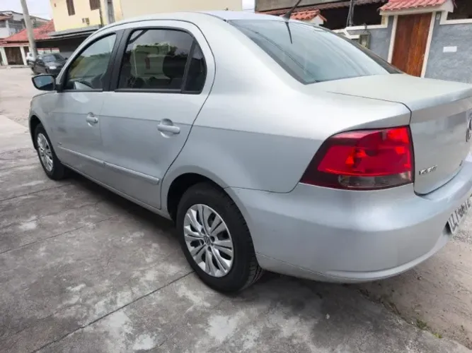 Volkswagen Voyage Trend 1.6 MI Total Flex 8V 4P 2011