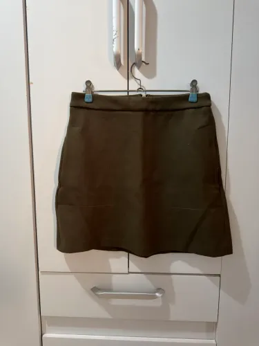 Saia verde Zara Woman