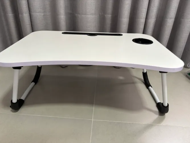 Mesa dobrável com gaveta , perfeita para computador, estudos e café da manhã