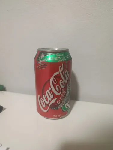 Lata coca cola 