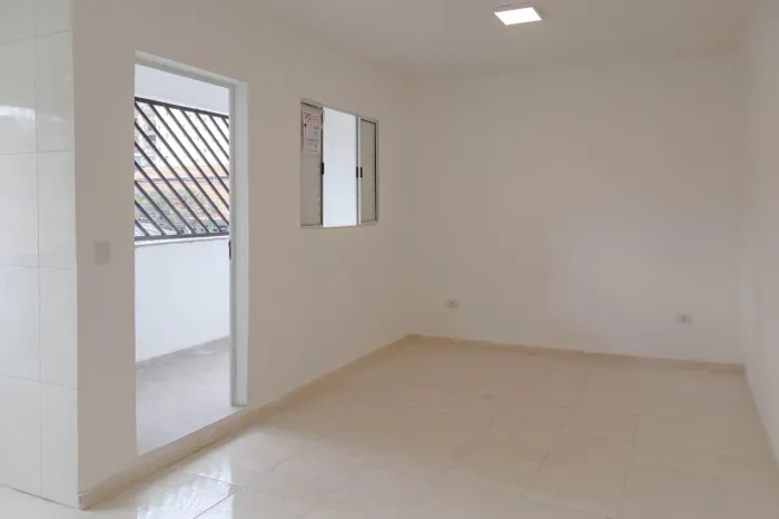 Apartamento com 1 Quarto(s) e 1 banheiro(s) para Alugar, 30 m² por R$ 1160 / Mês