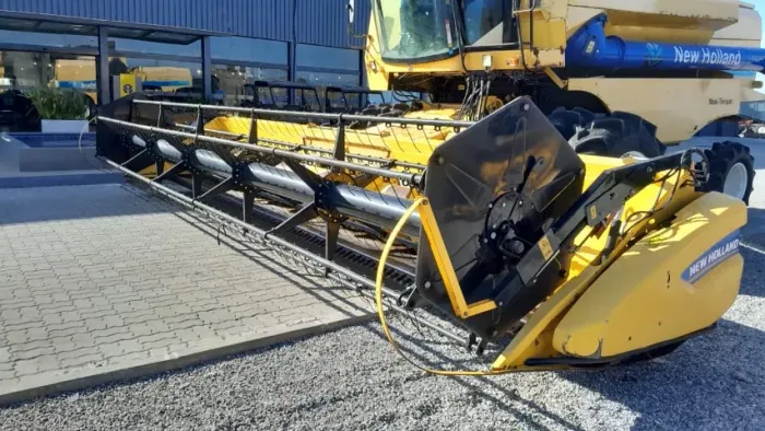 Plataforma de corte New Holland rígida