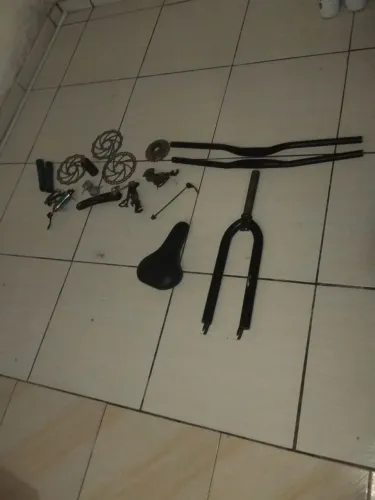 Peças de bike no precinho