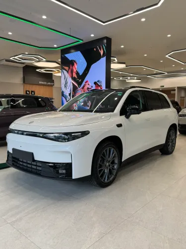 Leapmotor C10 REEV (Híbrido) 2026