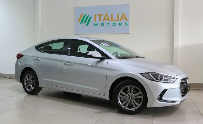 Hyundai Elantra 2.0 16V Flex Aut. 2018