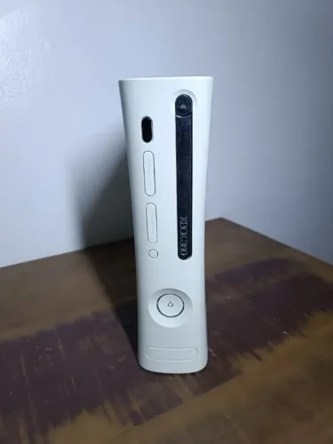 Xbox 360 Fat com Placa Jasper Desbloqueio RGH - Carcaça Impecável, 3 Luzes Vermelha 3RL