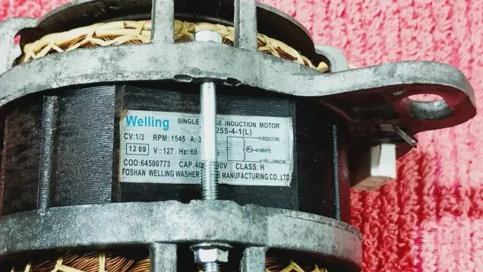 Motor p/Maquina de Lavar Roupas Eletrolux Original 1/3 CV Marca Welling (Polia Estriada)