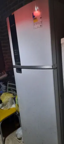 Geladeira brastemp.