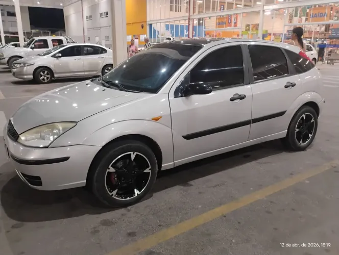 Ford Focus 1.6 S/se/se Plus Flex 8v/16v 5P 2008