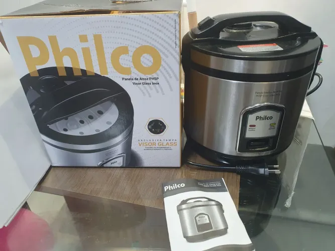 Panela eletrica philco usada uma vez,novíssima...