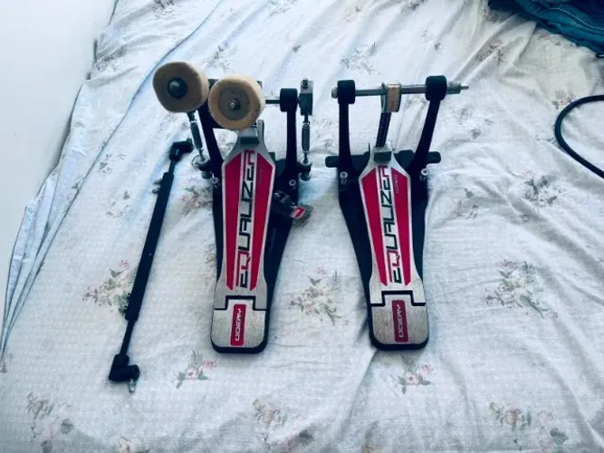 Pedal Duplo Odery Equalizer + Chave de Afinação de Brinde
