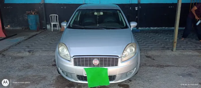 Fiat Linea Absolute 1.9/1.8 Flex Dualogic 4P 2010