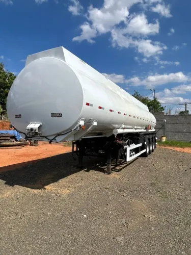 Carreta tanque Noma 30 mil litros