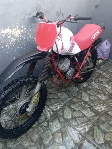 DT 180