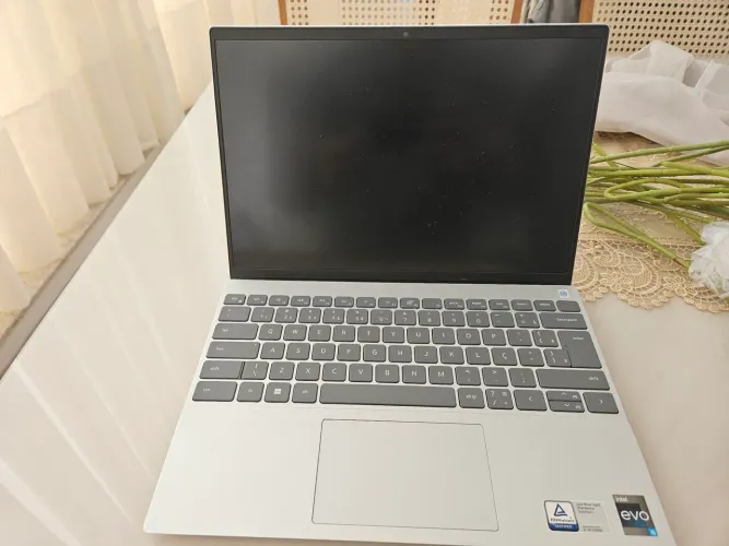 Notebook Dell i5 16Gb Tela 13"