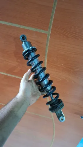 Amortecedor Xre 300 Usado pra recuperar ou recondicionar