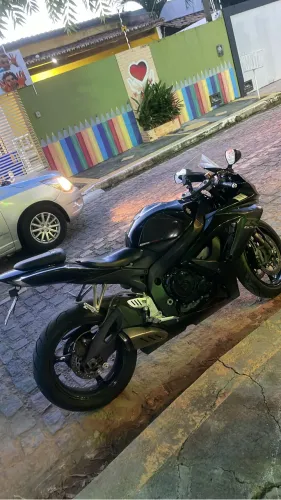 GSXR 750 K7