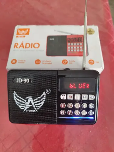 Rádio JD _30 portátil FM Bluetooth entrada Pendrive e cartão de memória