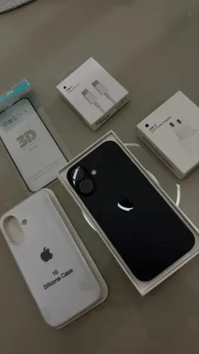 IPHONE 16