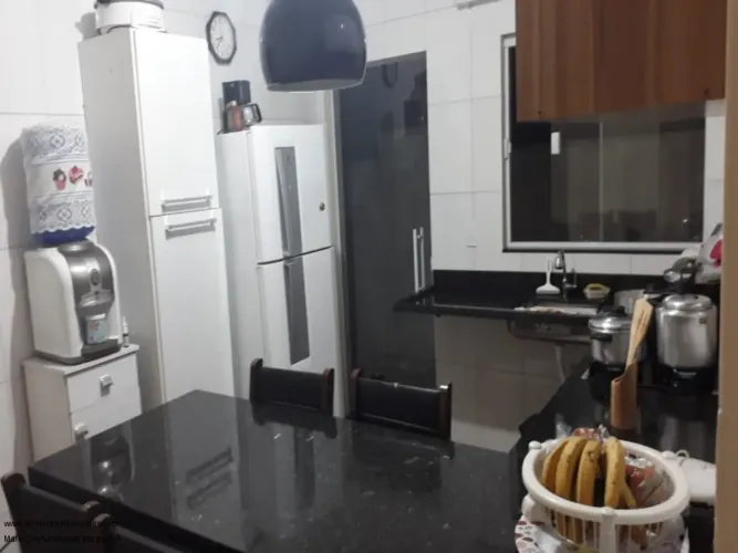 CASA COM 3 DORMITORIOS E VISTA DAS MONTANHAS EM NAZARE PAULISTA