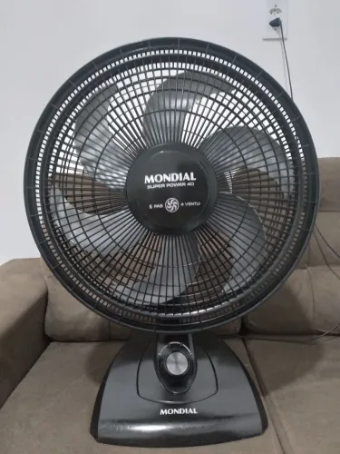 Ventilador mondial 40CM em ótimo estado de conservação funcionando perfeitamente