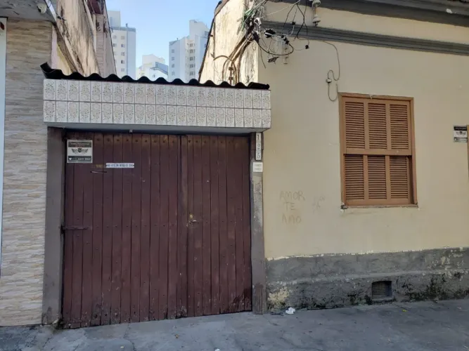 Terreno 300 m² para venda, próximo ao centro , hospitais,, e ao Parque da Aclimação. Terre