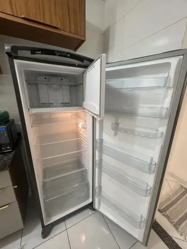 Geladeira Cônsul Inox / 342LT