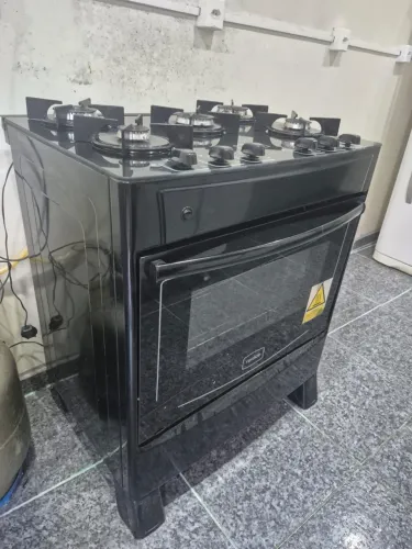 Vende-se fogão 5 bocas