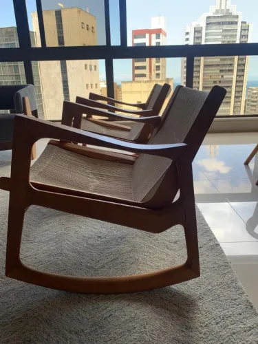poltronas Elvira Jader Almeida