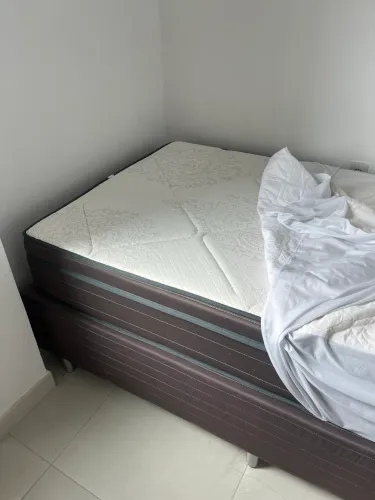 Cama