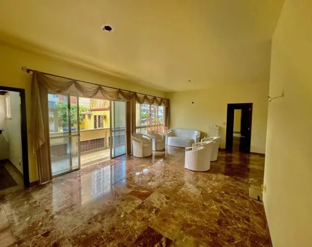 ED. Paul Richard Apartamento com 4 quartos à venda na Batista Campos, 220m²