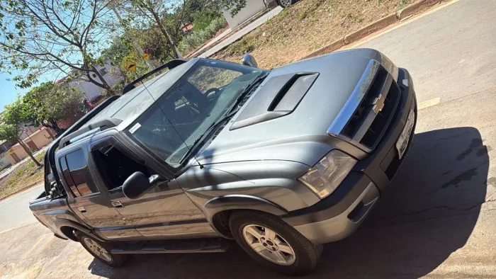 Chevrolet S10 P-up Tornado 2.8 TDI 4x2/4x4 CD Dies 2011