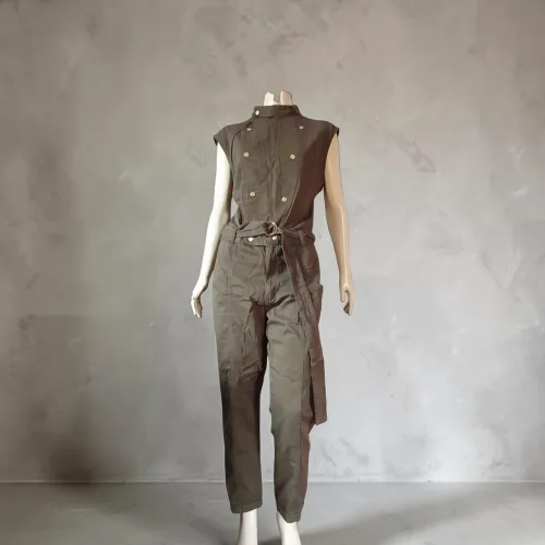 Macacão feminino verde militar 