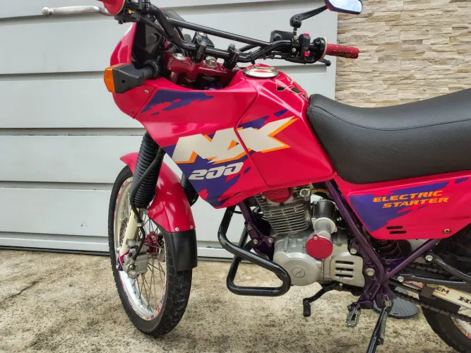 HONDA NX 200