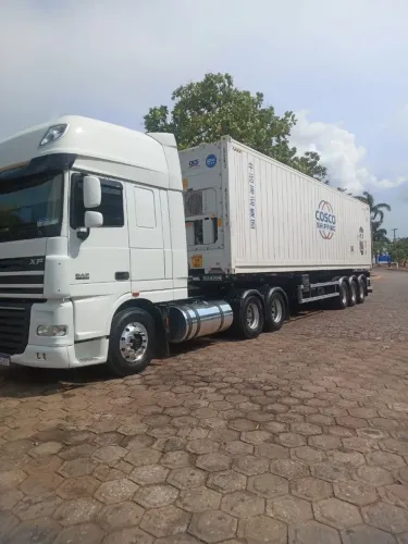 DAF XF 105-510 6 X2 mega space