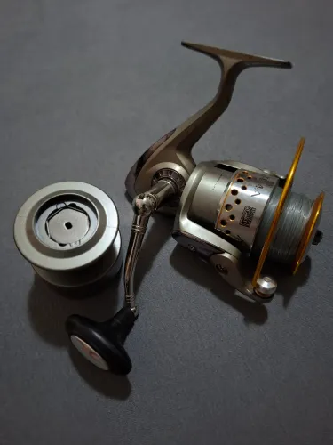 Molinete Altima 4000 Marine Sports