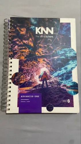 Livro de inglês - Advanced one KNN